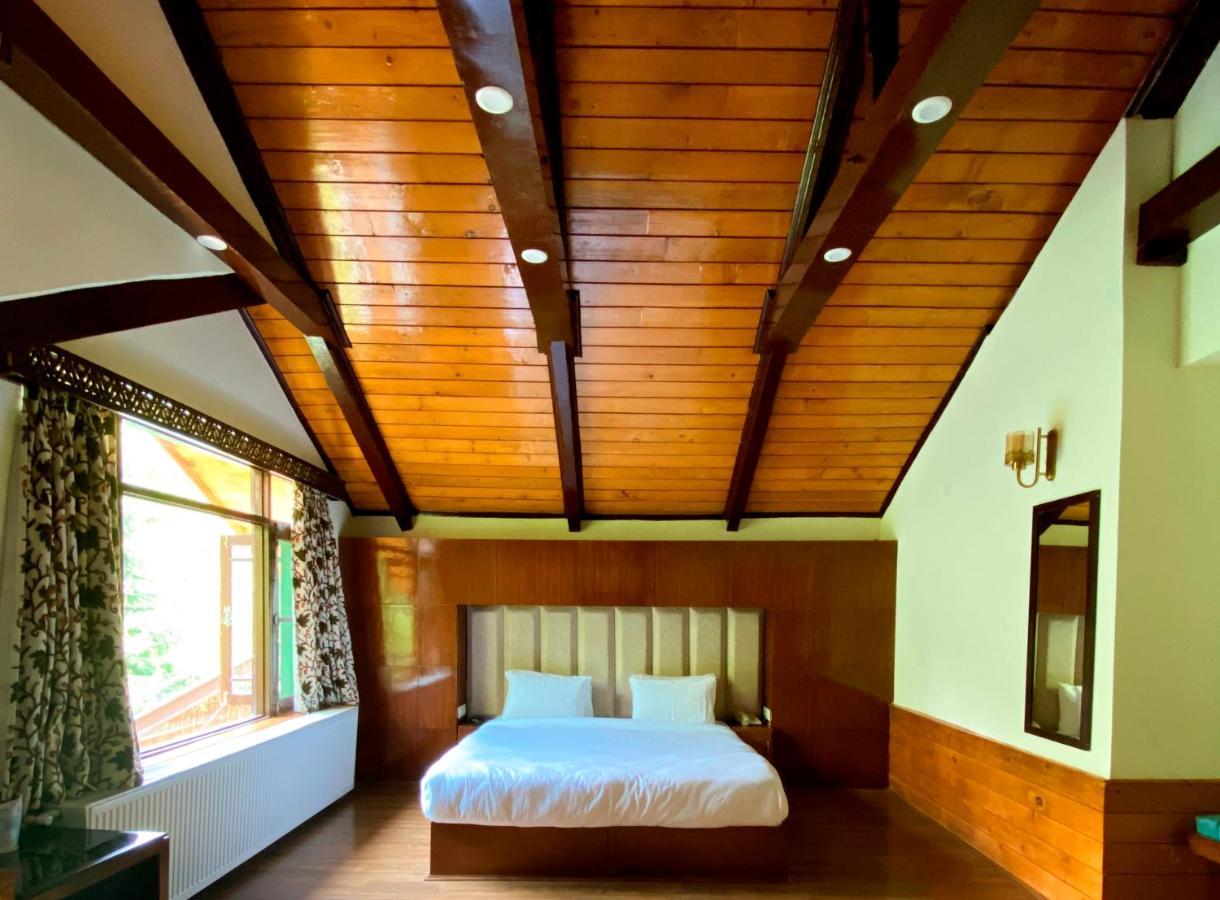 Six Seasons Pahalgam Exterior photo